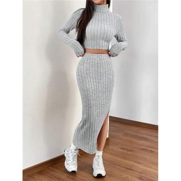 Variété Boutique Dresses & Skirts - Turtleneck Crop Tee & Split Thigh Skirt